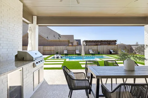 $939,000 | 6807 Mirabeau Lane, Katy, TX 77493