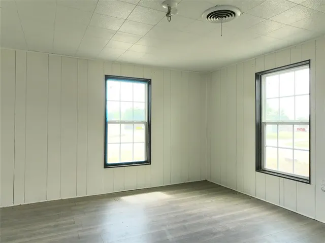 a close view of a bathroom