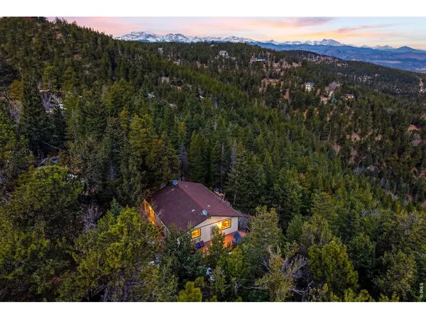 $625,000 | 33090 Janelle Circle, Golden, CO 80403