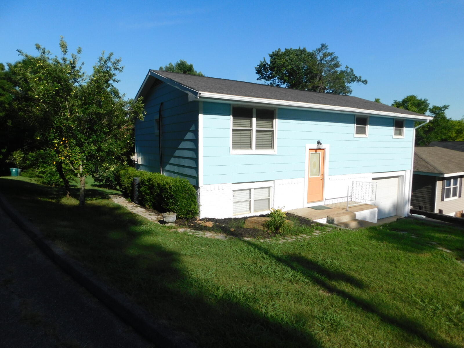 816 Merriam Street Chattanooga, TN 37405 - Photo 1 of 51 DSCN0591