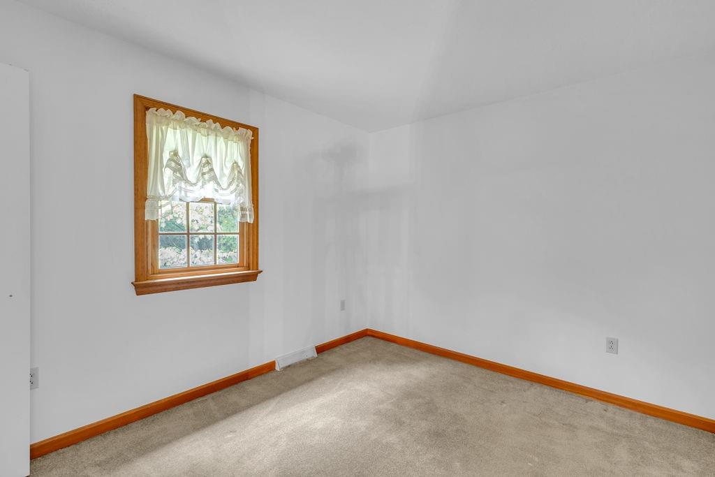 783 Reno Street Rochester, PA 15074 - Photo 25 of 46 2nd bedroom has walk-in closet!