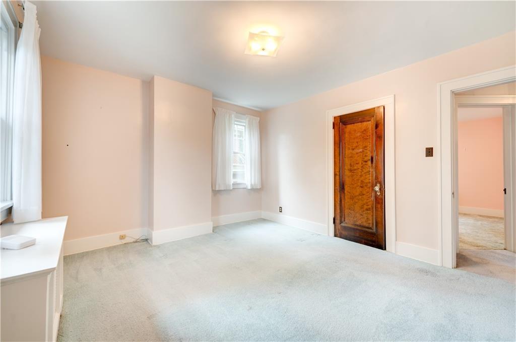 264 Arden Road Pittsburgh, PA 15216 - Photo 12 of 25 Gallery Image 12