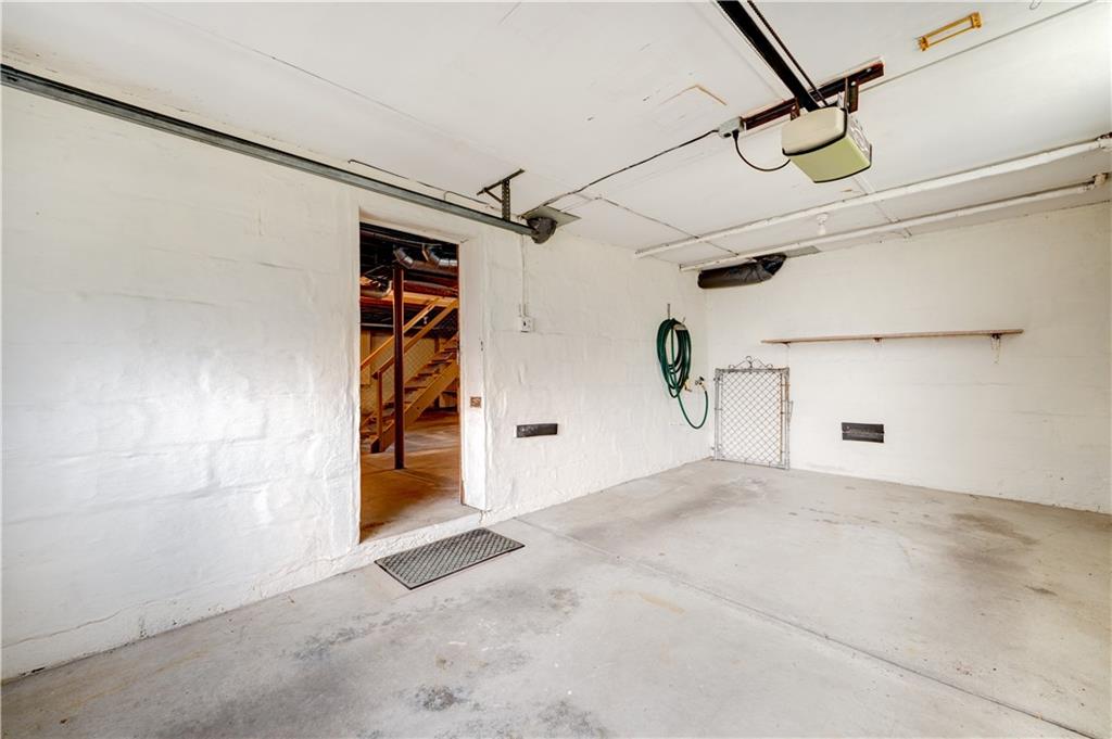 264 Arden Road Pittsburgh, PA 15216 - Photo 20 of 25 Gallery Image 20