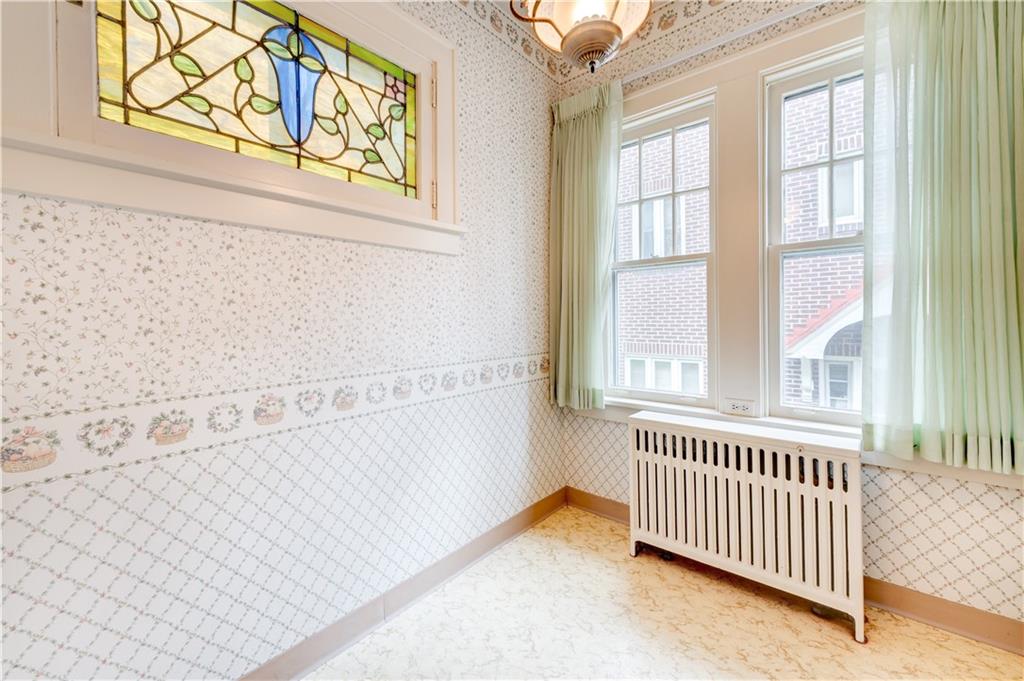 264 Arden Road Pittsburgh, PA 15216 - Photo 9 of 25 Gallery Image 9