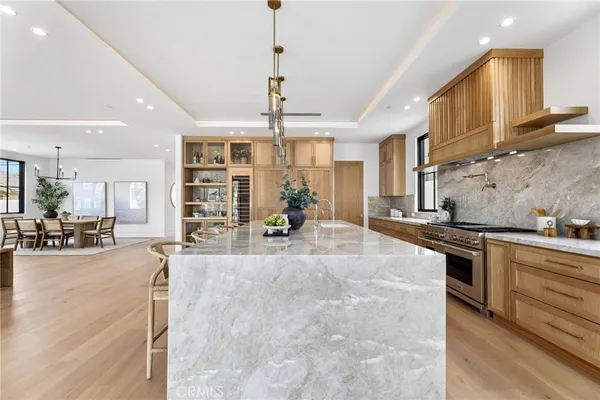 $4,995,000 | 1721 2nd Street, Manhattan Beach, CA 90266
