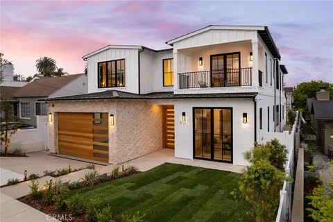 $4,995,000 | 1721 2nd Street, Manhattan Beach, CA 90266