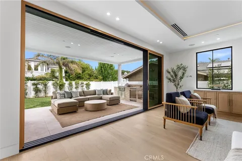 $4,995,000 | 1721 2nd Street, Manhattan Beach, CA 90266