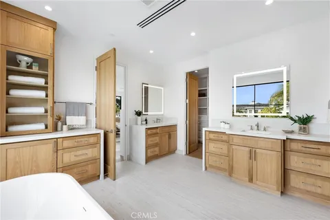 $4,995,000 | 1721 2nd Street, Manhattan Beach, CA 90266