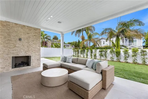 $4,995,000 | 1721 2nd Street, Manhattan Beach, CA 90266