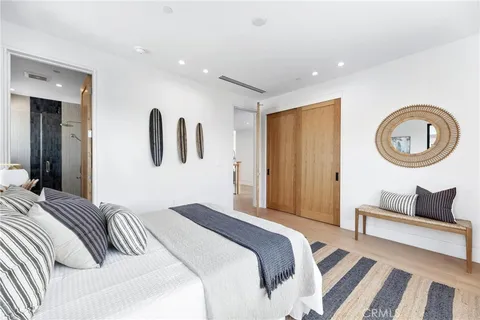 $4,995,000 | 1721 2nd Street, Manhattan Beach, CA 90266