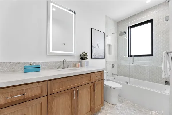 $4,995,000 | 1721 2nd Street, Manhattan Beach, CA 90266