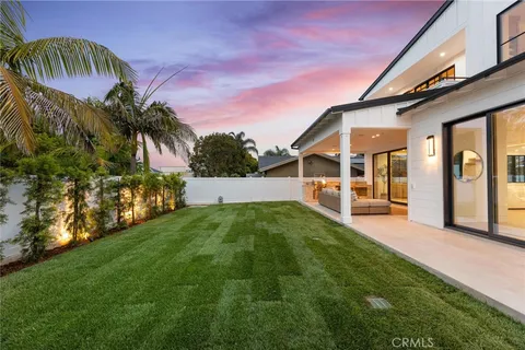 $4,995,000 | 1721 2nd Street, Manhattan Beach, CA 90266