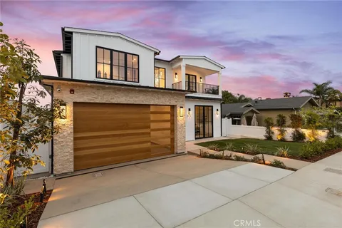 $4,995,000 | 1721 2nd Street, Manhattan Beach, CA 90266