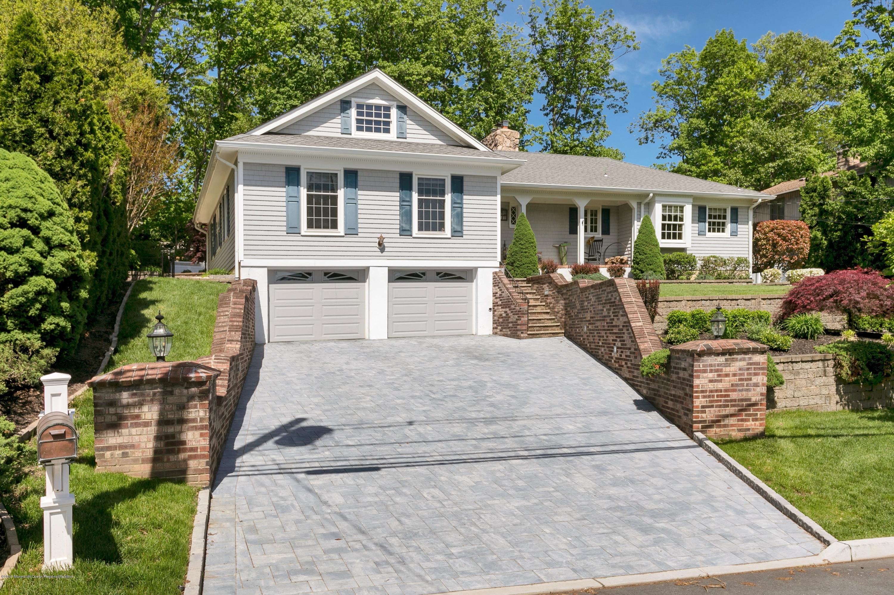 642 Valley Road Brielle, NJ 08730 - Photo 1 of 40 Front