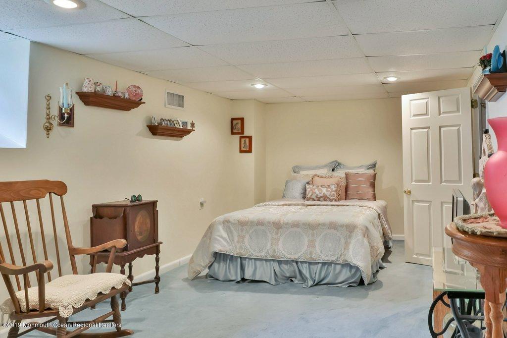 642 Valley Road Brielle, NJ 08730 - Photo 27 of 40 Basement Office/Other