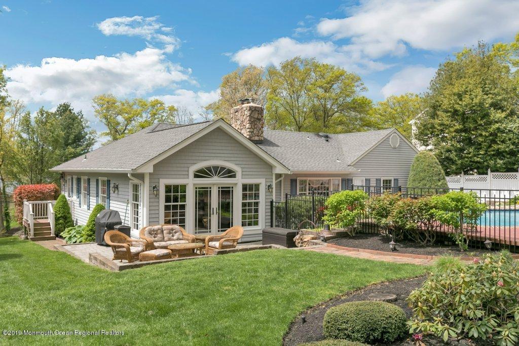 642 Valley Road Brielle, NJ 08730 - Photo 33 of 40 038-1F8A3765_m