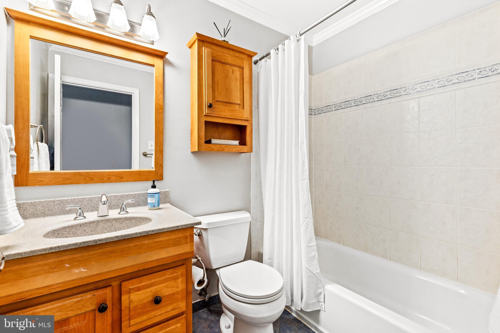 8534 Riverside Road Alexandria, VA 22308 - Photo 20 of 47
