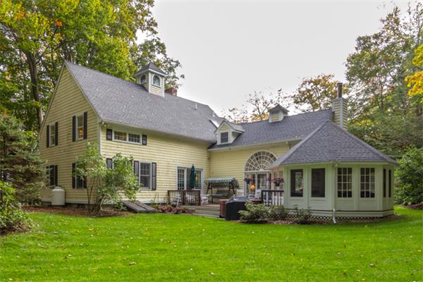 121 Chebacco Road Hamilton, MA 01982 - Photo 24 of 28 Gallery Image 24