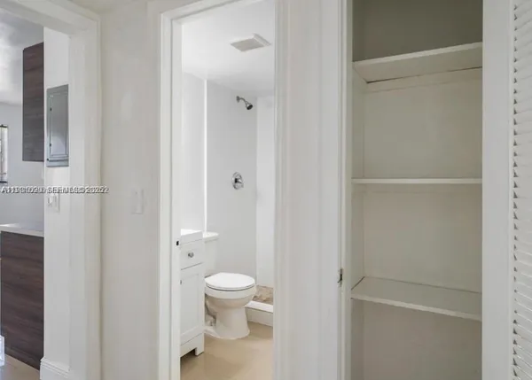 $2,200 | 552 Northeast 61st Street, Unit 4, Miami, FL 33137