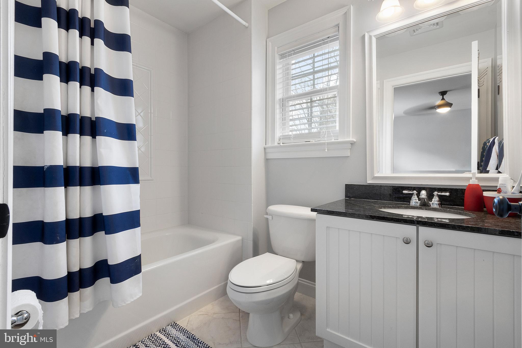 718 North Valley Road Paoli, PA 19301 - Photo 31 of 44 En suite bath with granite tops