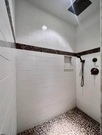 $11,000 | 7903 Atlantic Avenue, Unit A, Margate City, NJ 08402