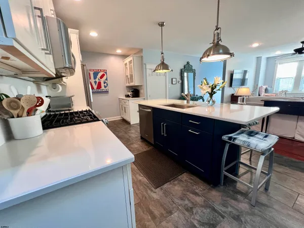 $11,000 | 7903 Atlantic Avenue, Unit A, Margate City, NJ 08402