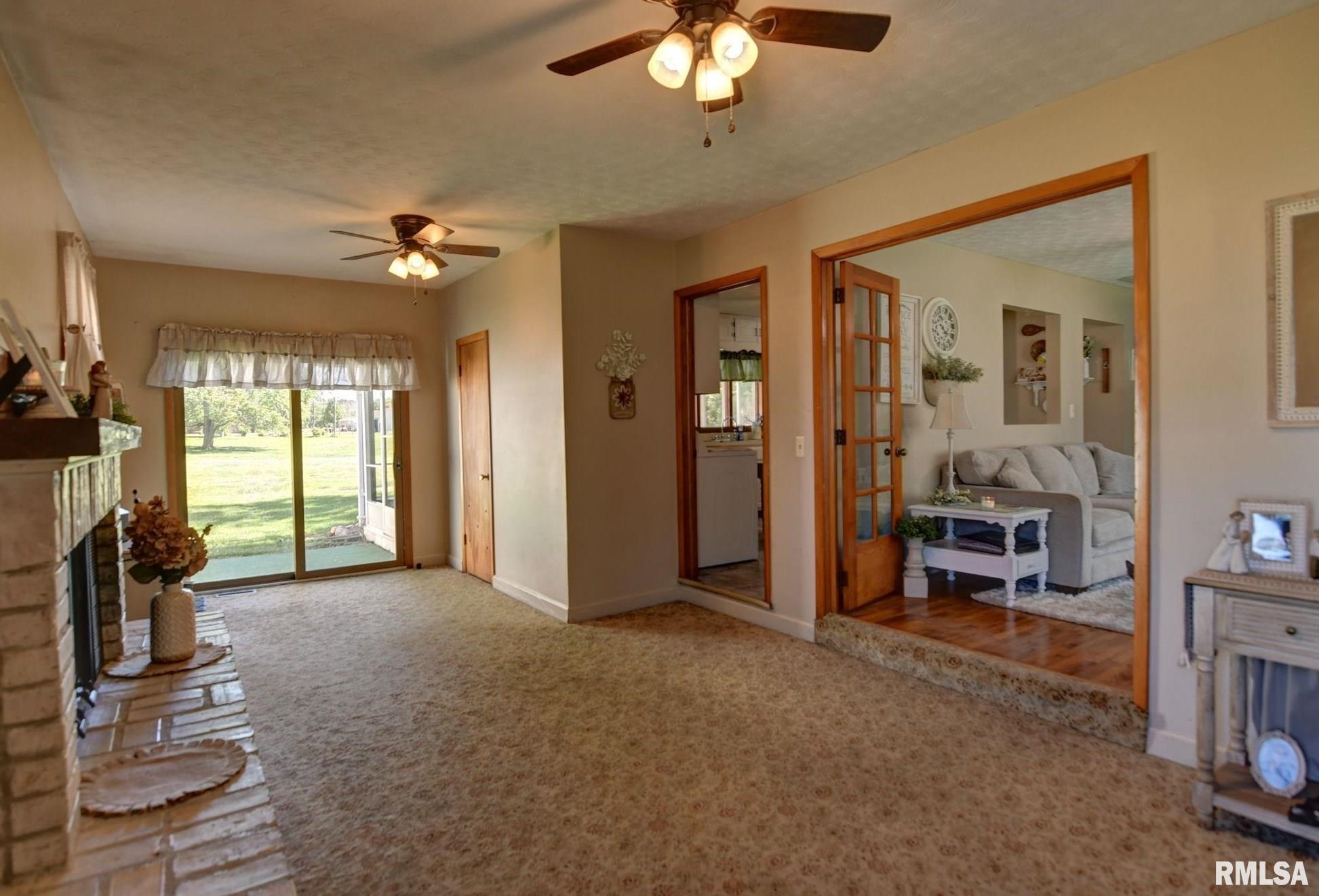 2275 Appletree Lane Decatur, IL 62521 - Photo 16 of 37