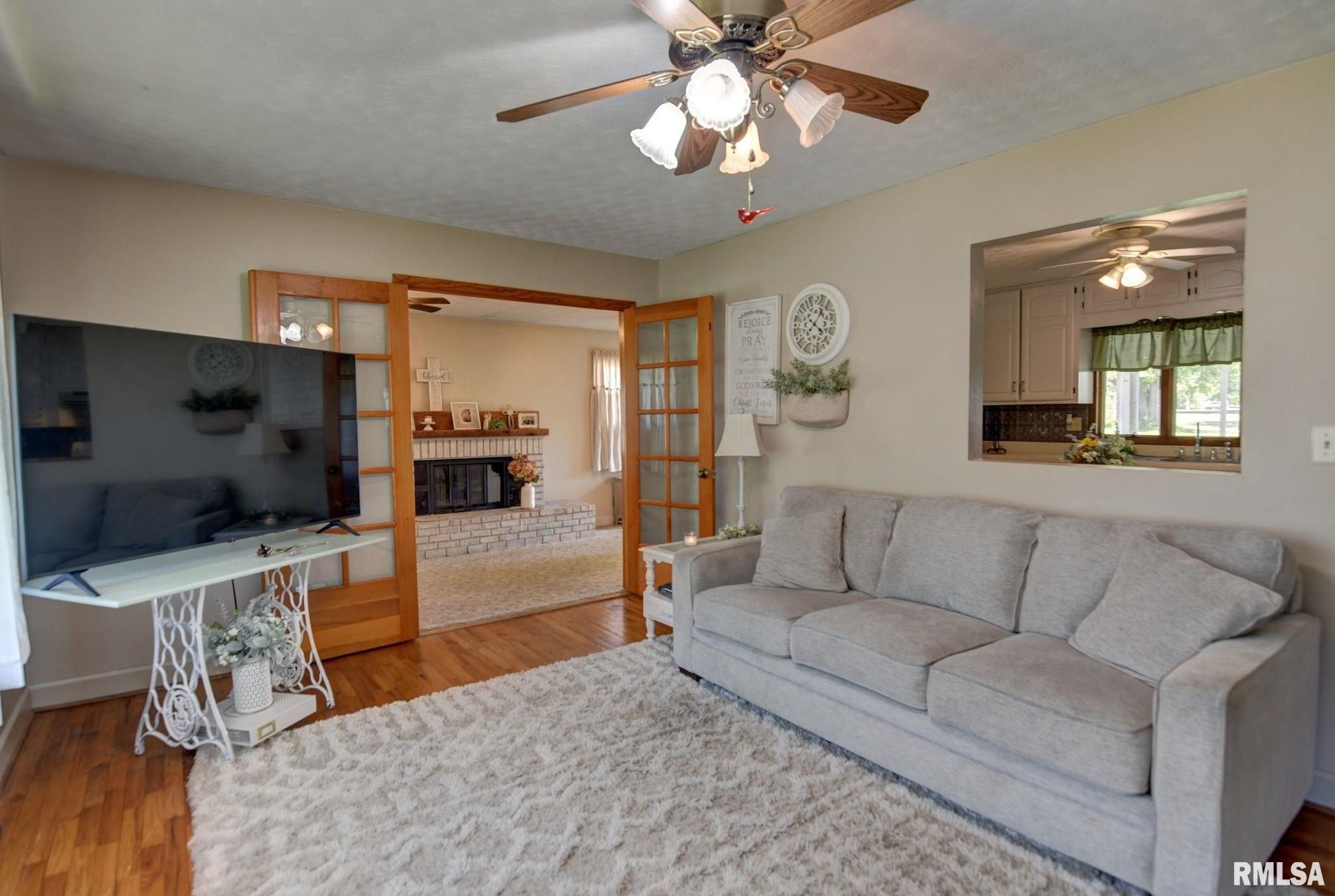 2275 Appletree Lane Decatur, IL 62521 - Photo 20 of 37