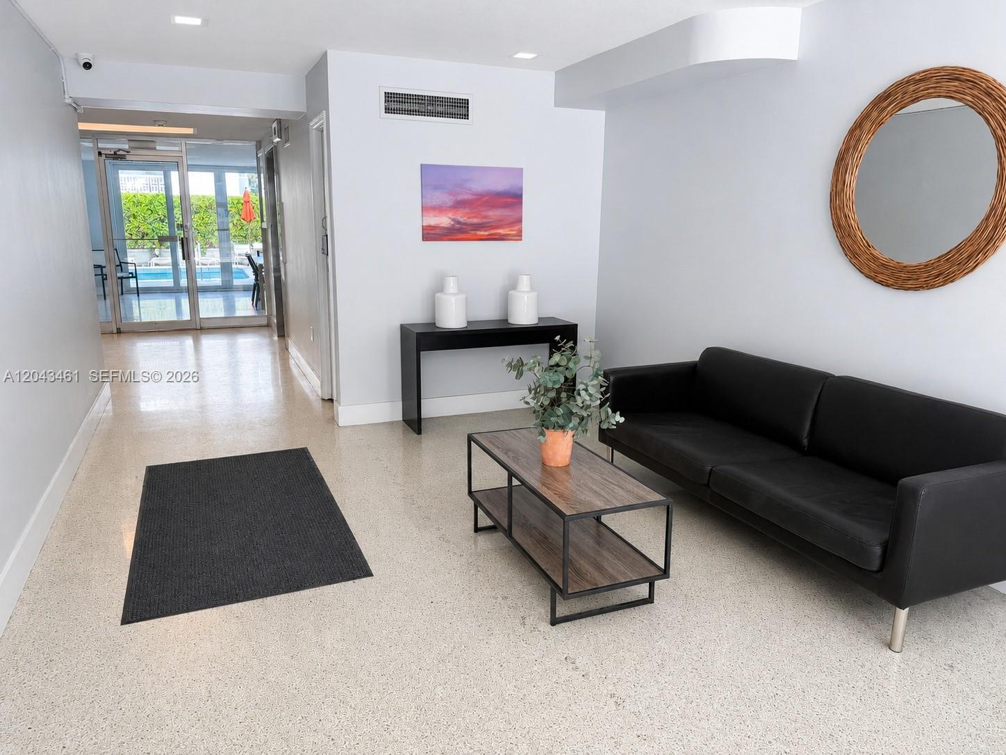1670 Bay Road, Unit 3D Miami Beach, FL 33139 - Photo 5 of 9