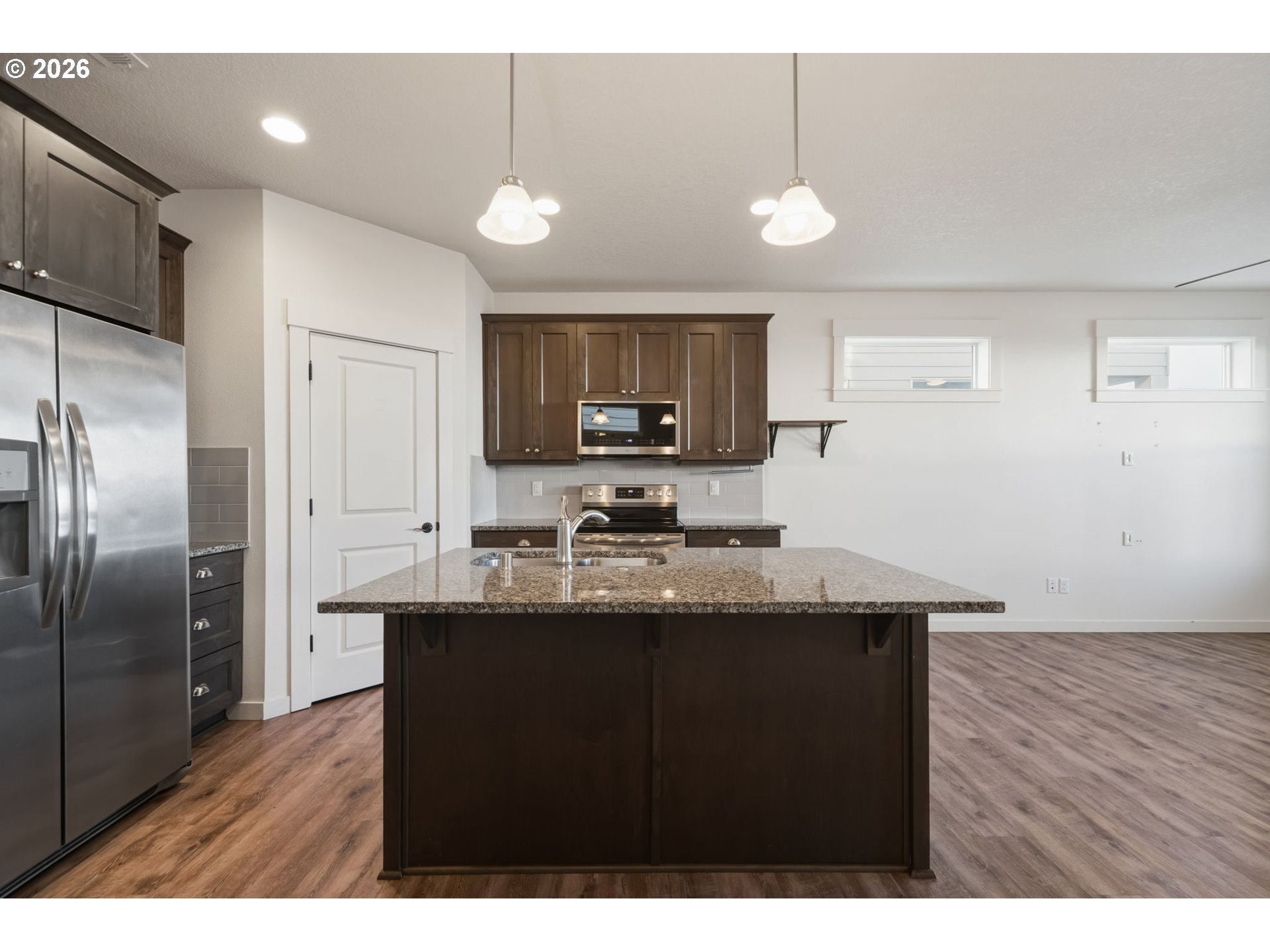 7032 South 11th Street Ridgefield, WA 98642 - Photo 9 of 47