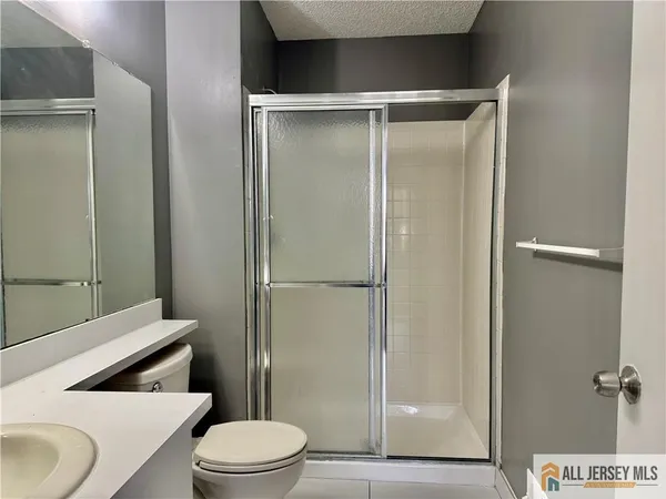 $2,100 | 31 Voscek Court, Lawrence Township, NJ 08648
