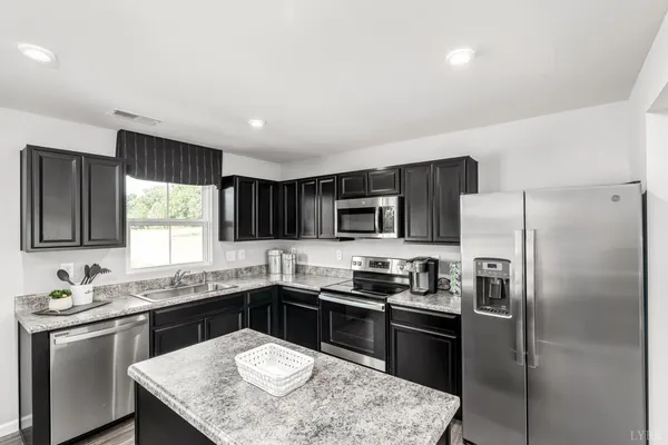 $239,990 | 102 B Settlement Drive, Lynchburg, VA 24502