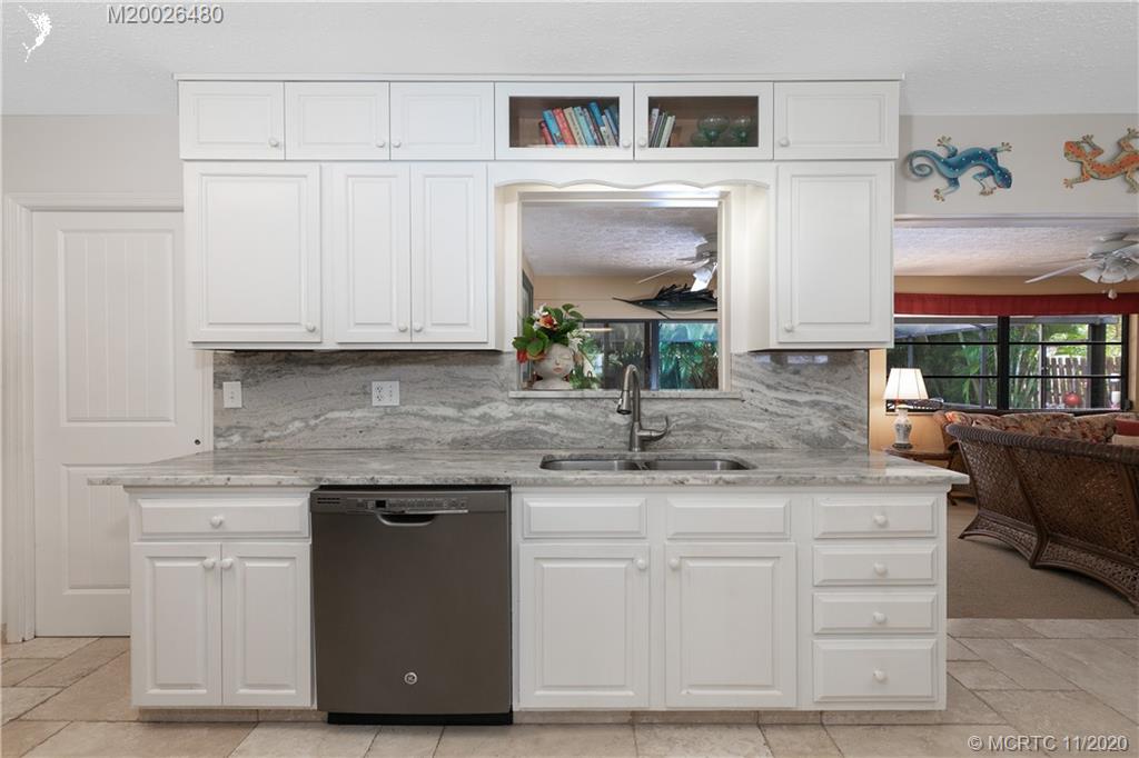 4940 Southeast Pine Ridge Way Stuart, FL 34997 - Photo 21 of 45 Gallery Image 21