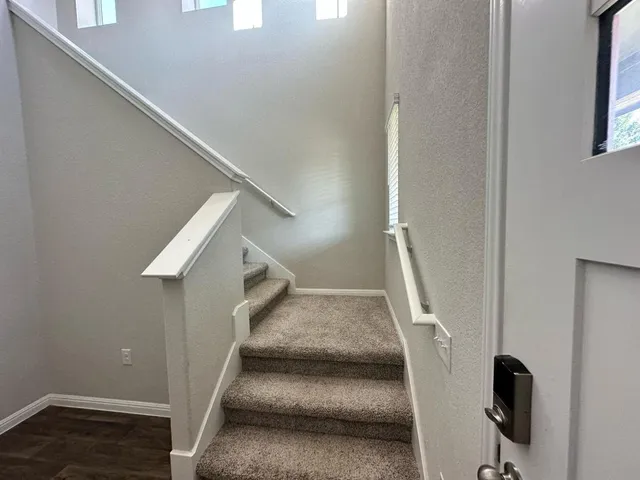 $1,950 | 14010 Luisium View, Pflugerville, TX 78660