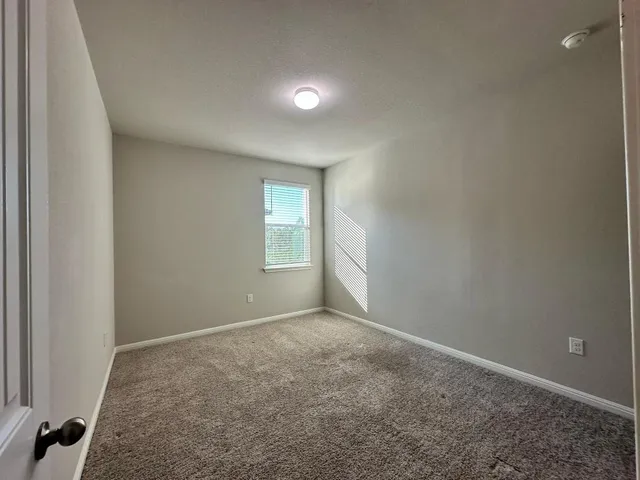 $1,950 | 14010 Luisium View, Pflugerville, TX 78660