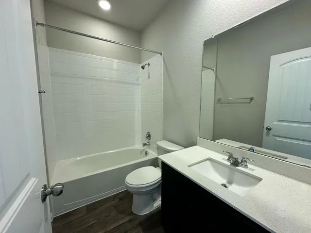 $1,950 | 14010 Luisium View, Pflugerville, TX 78660