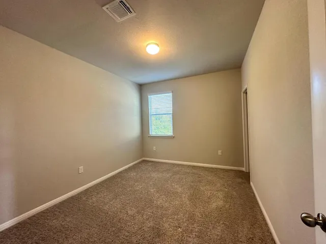 $1,950 | 14010 Luisium View, Pflugerville, TX 78660