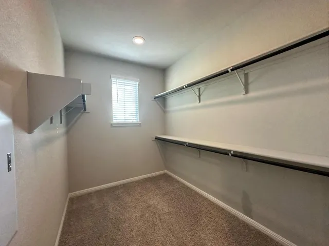 $1,950 | 14010 Luisium View, Pflugerville, TX 78660