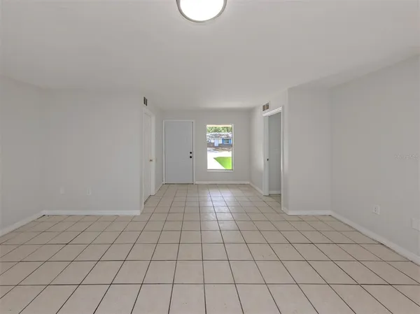 $575,000 | 5636 6th St Court East, Bradenton, FL 34203