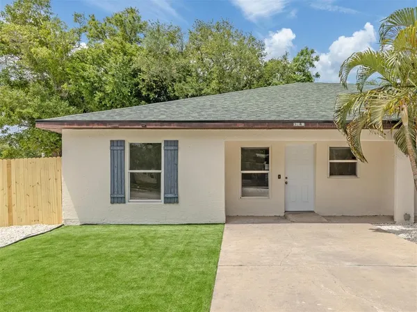 $575,000 | 5636 6th St Court East, Bradenton, FL 34203