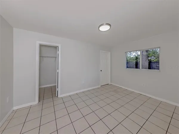 $575,000 | 5636 6th St Court East, Bradenton, FL 34203