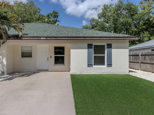 $575,000 | 5636 6th St Court East, Bradenton, FL 34203
