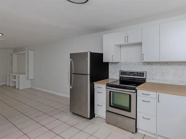 $575,000 | 5636 6th St Court East, Bradenton, FL 34203