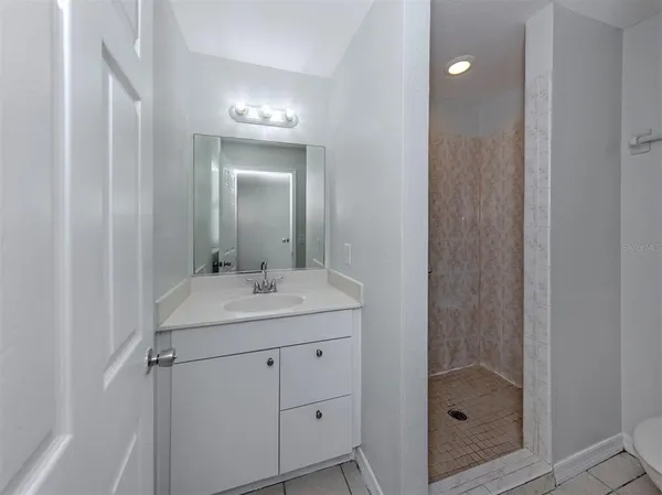 $575,000 | 5636 6th St Court East, Bradenton, FL 34203