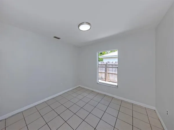 $575,000 | 5636 6th St Court East, Bradenton, FL 34203