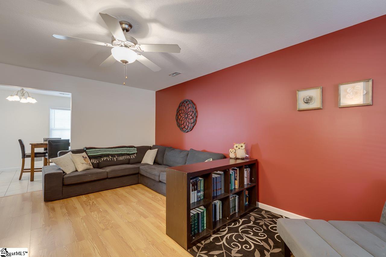 103 Middlehouse Way, Unit 2 Greer, SC 29650 - Photo 7 of 33 Gallery Image 7