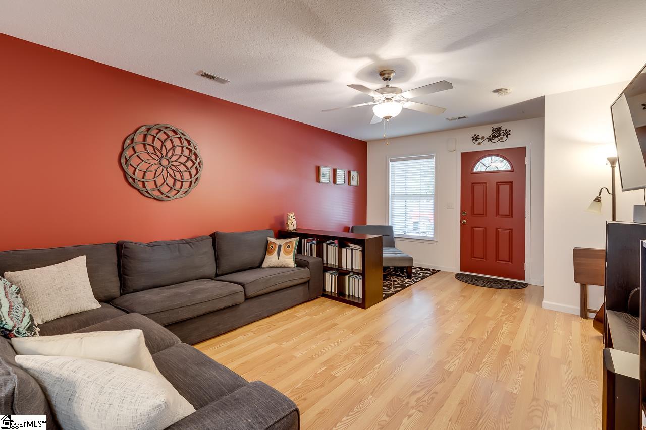 103 Middlehouse Way, Unit 2 Greer, SC 29650 - Photo 8 of 33 Gallery Image 8