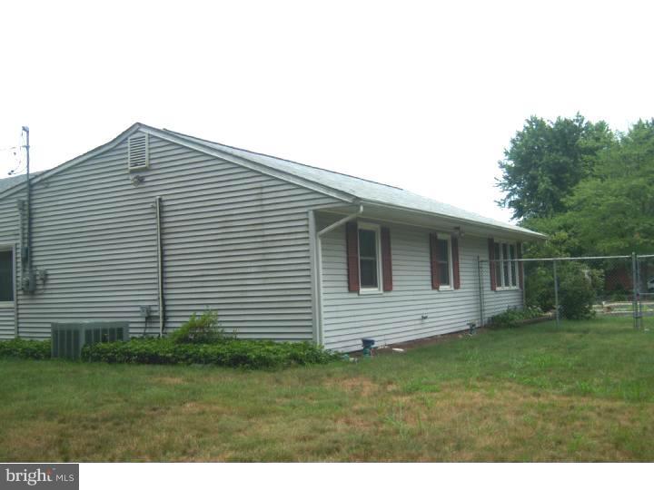 204 Stanwood Road Fairless Hills, PA 19030 - Photo 3 of 3 Gallery Image 3