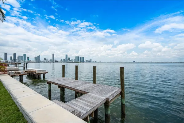 $90,000 | 1369 North Venetian Way, Miami, FL 33139