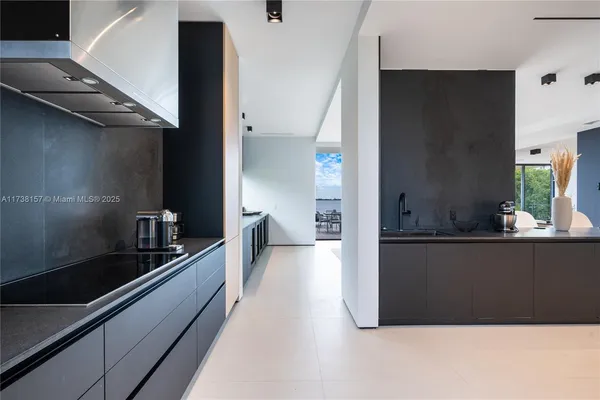 $90,000 | 1369 North Venetian Way, Miami, FL 33139